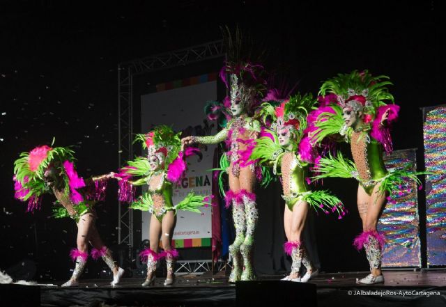 Jose Manuel Barquilla, ganador del III Concurso Nacional de Drag-Queen con su Drag Osiris