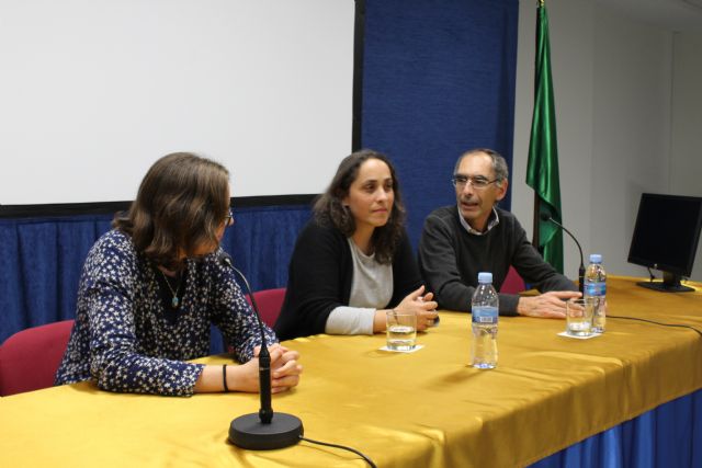 'María del Himalaya' explica en UCAM Cartagena su drama como enfermera que ayudaba a abortar