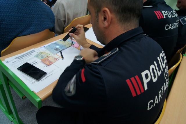 La ESPAC imparte un curso de falsedad documental para policias locales