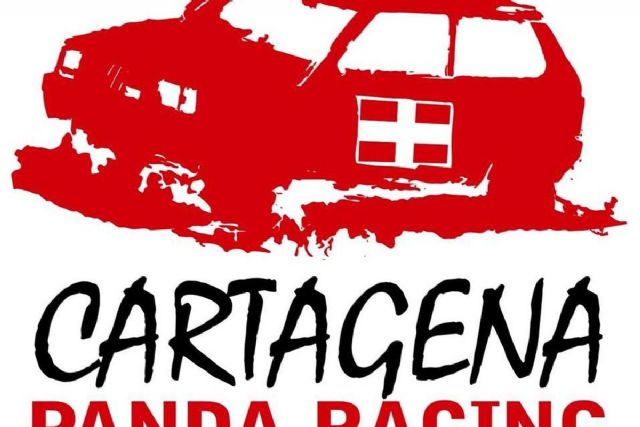 Pilotos cartageneros parten del Palacio Consistorial para participar en el Panda Raid