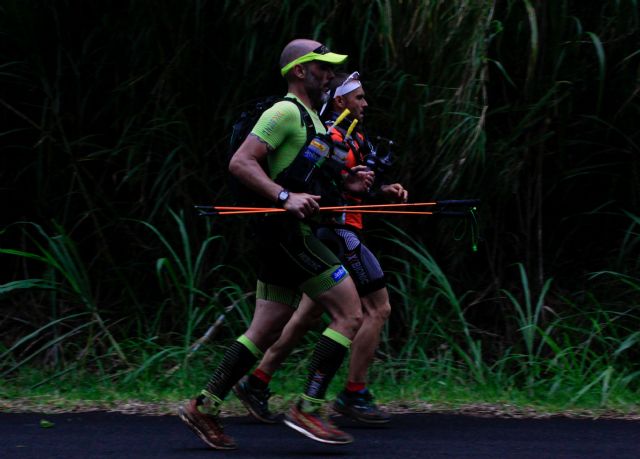Brumas y bajas temperaturas acompañaron a Andrés Lledó en su cuarta etapa
