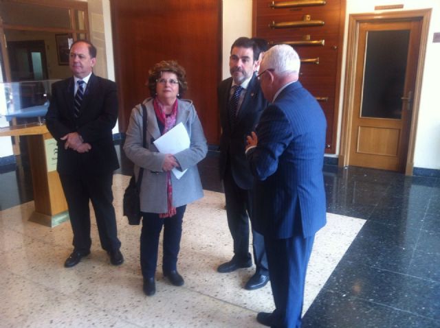 El alcalde de Cartagena visita Navantia