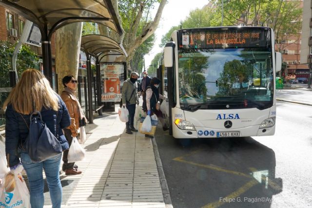 Los autobuses urbanos serán gratuitos el Viernes de Dolores