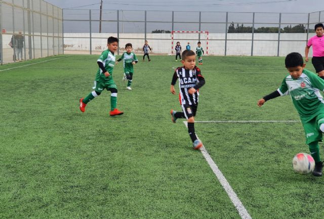 Fútbol base, taekwondo y ciclismo componen la agenda deportiva del fin de semana