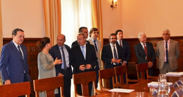 El tráfico de mercancías del Puerto de Cartagena crece un 8,9 por ciento en los primeros cuatro meses de 2017