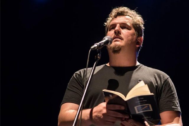 El poeta Ben Clark presenta su libro ´Armisticio (2008-2018) en Leer, Pensar e Imaginar