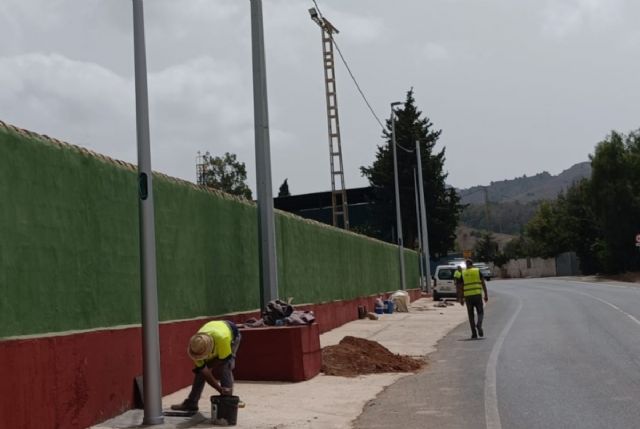 El Ayuntamiento refuerza la seguridad y moderniza la iluminación en cinco zonas del municipio