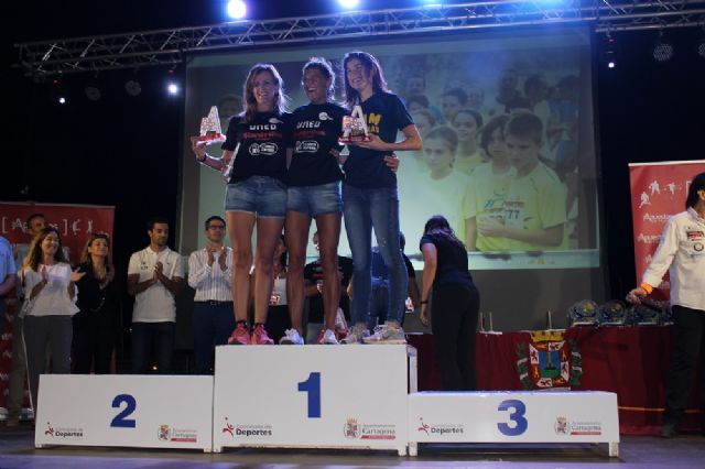 1.500 corredores solidarios han llenado de vida el Puerto de Cartagena en la III carrera 10k CPC