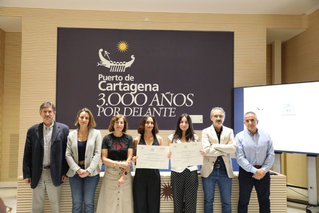 El Puerto de Cartagena premia la excelencia académica y la creatividad ambiental entre jóvenes talentos
