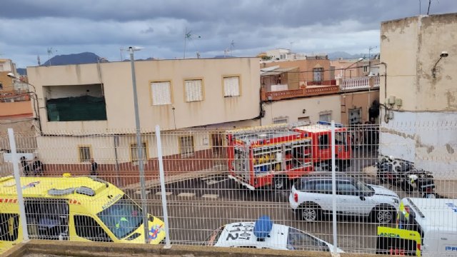Muere un hombre en el incendio de una vivienda en Los Barreros