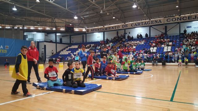 Varios centros escolares competiran en la Fase Municipal de Jugando al Atletismo