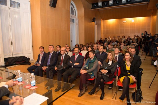 Si quieres la paz, prepara la palabra