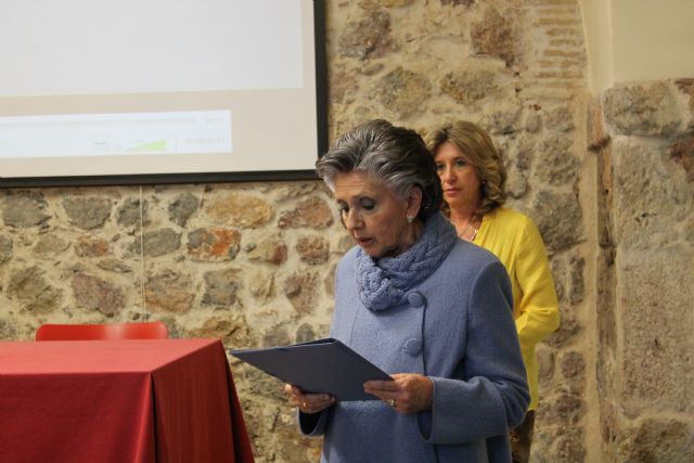 Igualdad se suma a los actos en homenaje a Cervantes con una exposición a tinta china