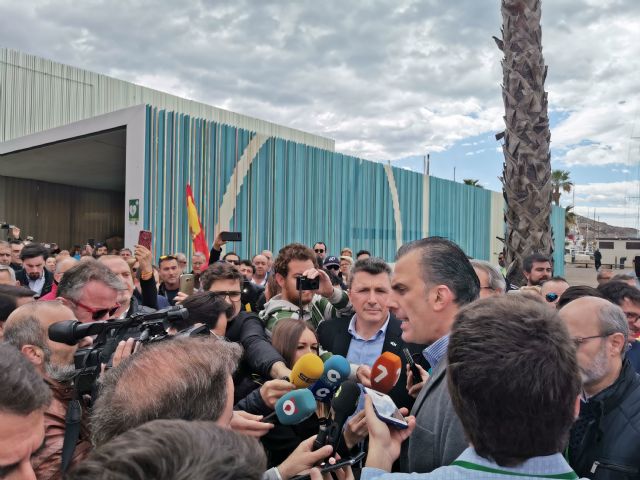 VOX: 'Éxito de convocatoria en El Batel con Javier Ortega Smith'