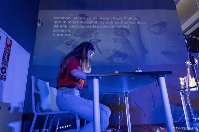 Jóvenes de la Libreta Mandarache promueven Palabras como Ventanas