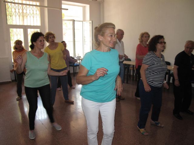 Servicios Sociales clausura su taller de danza integradora Sin Límites
