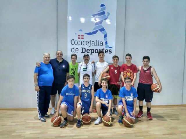 El alcalde visita el Palacio de Deportes durante las jornadas tecnico-deportivas