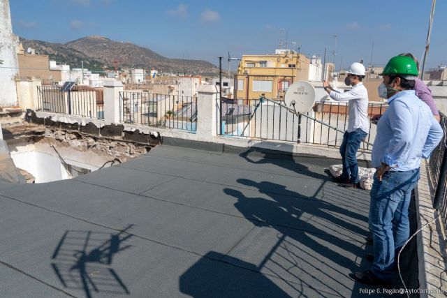 Urbanismo ordena el desescombro, saneamiento y la instalación de una cubierta provisional en el edificio de Condesa Peralta