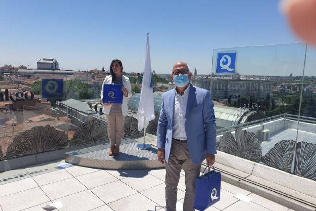 Cartagena renueva los 12 distintivos Q de Calidad en sus playas