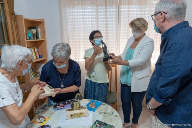 El Ayuntamiento agradece la entrega de las monjas de Burdeos que cierran su casa en Los Mateos