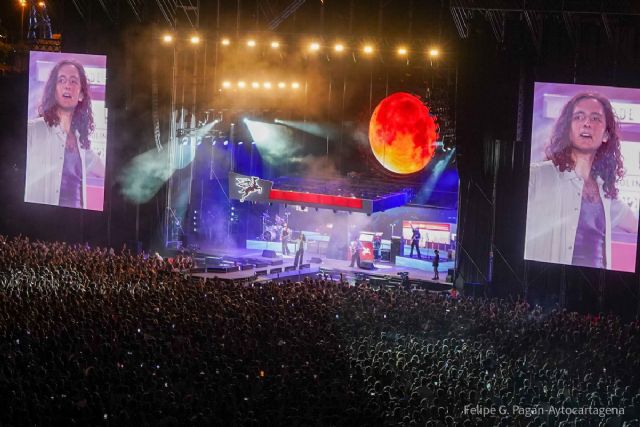 Arde Bogotá invita a bailar a 37.000 personas en el festival Cartagena Suena