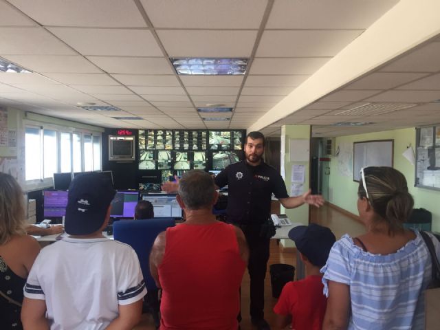 Mas de 40 personas participan en las dos visitas organizadas en verano al Parque de Seguridad