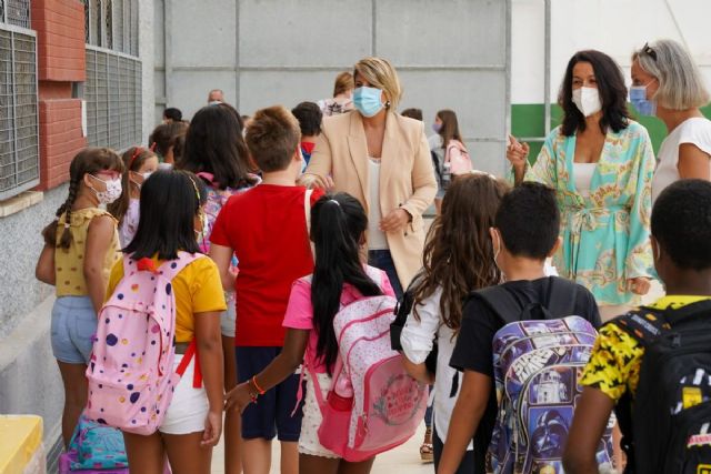 Más de 20.000 alumnos de infantil y primaria comienzan las clases en 77 colegios y escuelas infantiles de Cartagena