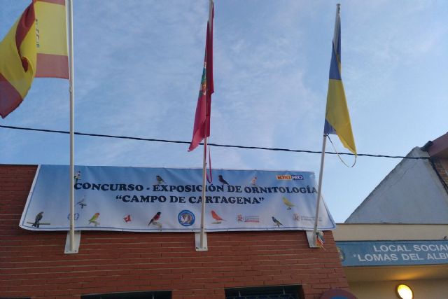 Criadores de canarios de varias provincias se dan cita en Las Lomas del Albujón en el concurso ornitológico ´Campo de Cartagena´