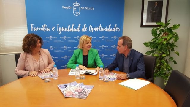 Cartagena por la Caridad nombra a la consejera de Familia presidenta de honor de la asociación