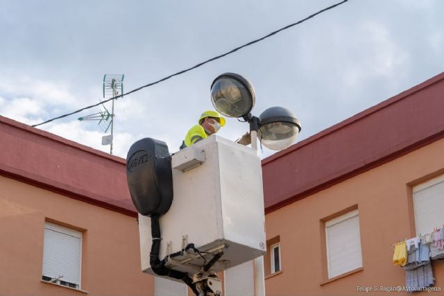 Barrios y diputaciones encienden más de 800 nuevas luminarias LED