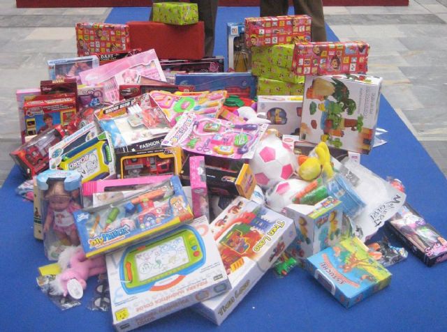 Arranca la recogida de juguetes en el Ayuntamiento de Cartagena