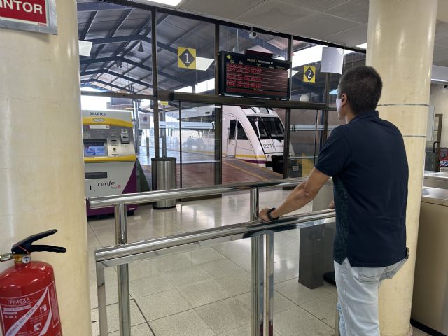 MC: La ampliación del FEVE, en el tejado del PP murciano