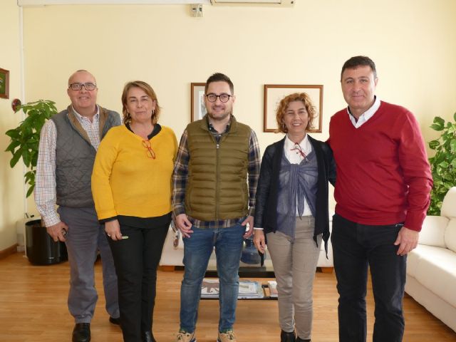 Servicios Sociales y la nueva Fundacion del Futbol Club Cartagena aunan esfuerzos para luchar contra la exclusion social