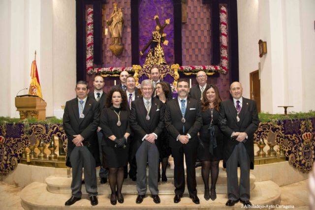 El Gobierno municipal, agradecido ante el reconocimiento de la Cofradía Marraja a la labor realizada por la Semana Santa