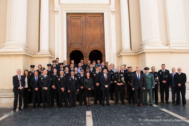 Los bomberos de Cartagena celebran su patron con una misa y un vino de honor