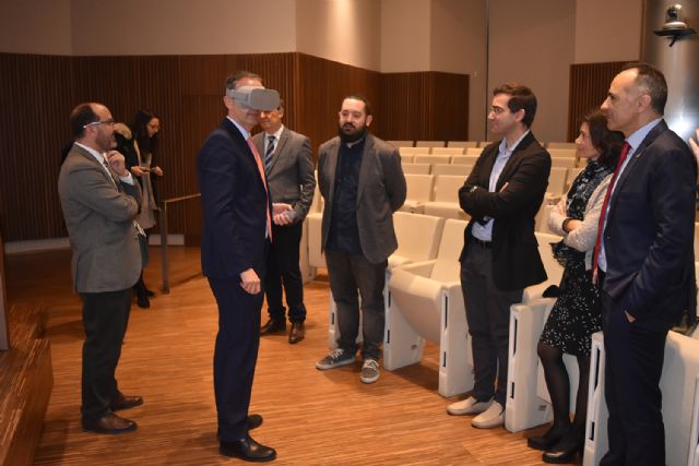 Investigadores y empresas analizan en la UPCT la revolución de la impresión 3D o la realidad virtual