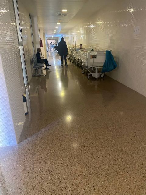 MC: El PP ´aparca´ a pacientes en los pasillos del Santa Lucía por despreciar la Sanidad en Cartagena