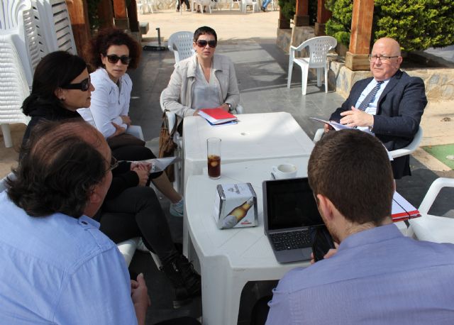 La AMPA de Isla Plana denuncia 'problemas de potabilidad' en el aljibe que abastece al Colegio Público Puig Campillo