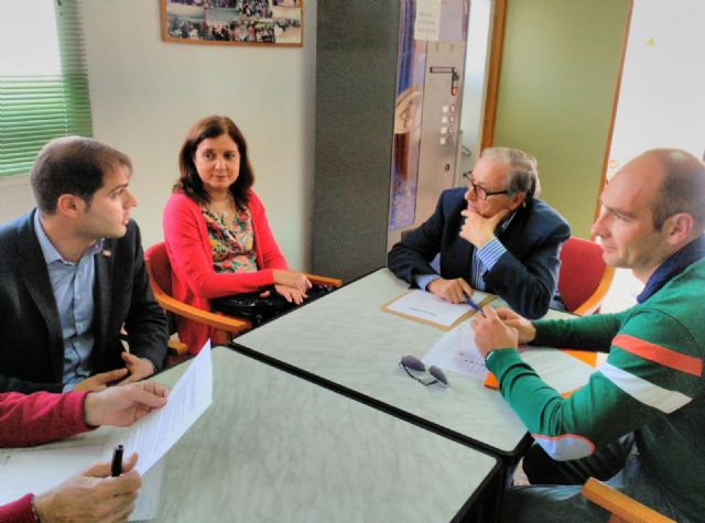 Segado y Soler atienden las propuestas de los vecinos de La Puebla