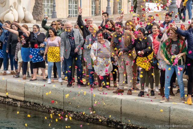 Cartagena se solidariza con el Pueblo Gitano