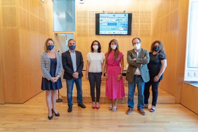 Una red de contenidos didácticos enseñará la pesca de Cartagena a los escolares del municipio