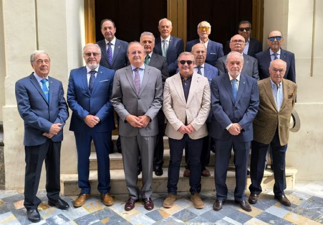 La Hermandad de Caballeros de Lepanto nombra ‘Bizarro 2025’ a Salvador Bernal, presidente de Talasur