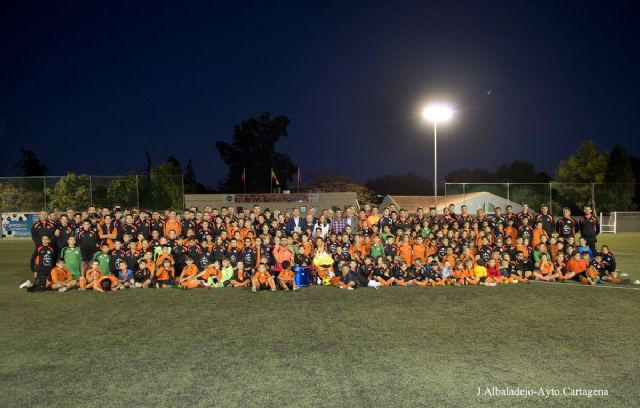 La escuela de futbol del Nueva Cartagena FC inauguro una nueva temporada con la celebracion de su XXII Aniversario