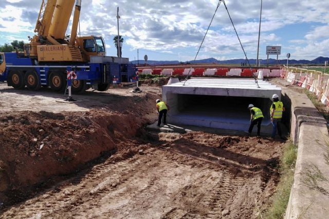 La urbanización de la parcela del colegio de La Aljorra entra en su recta final