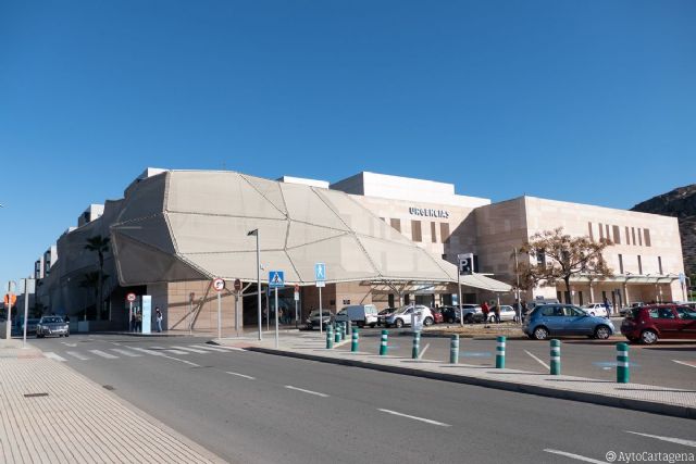 El Ayuntamiento exige que se refuerce la Atención Primaria para evitar el colapso de las Urgencias