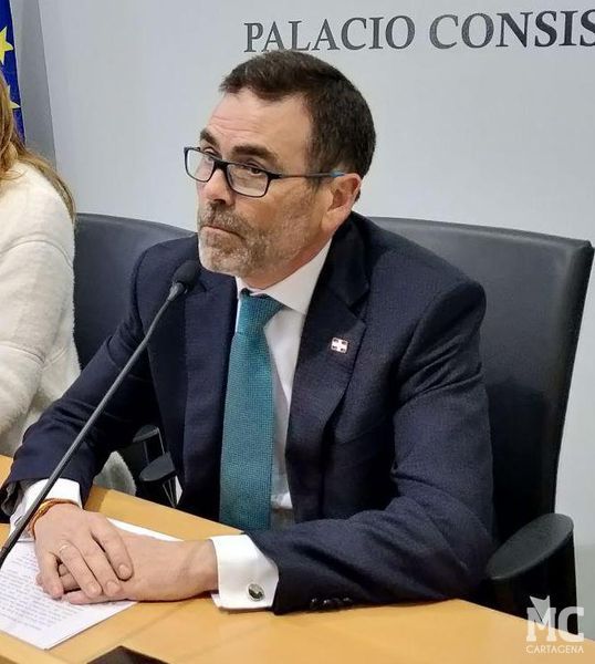 José López lamenta los esfuerzos del Ministerio de Fomento para evitar la llegada del AVE a Cartagena