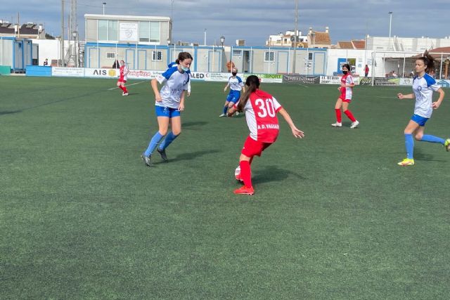 F.C. Pinatar Féminas, A.D. La Vaguada y E.F. La Aljorra topan los primeros puestos en categoría femenina