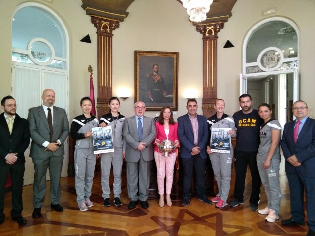 Mendoza y Castejón animan a disfrutar de la final europea de Tenis de Mesa con el UCAM Cartagena