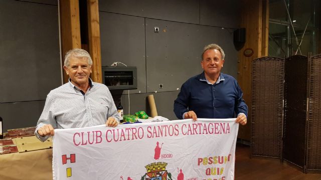El Club Cuatro Santos Cartagena celebra su cena de gala y entrega sus premios y distinciones