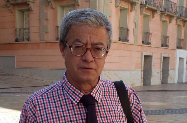 La Sala de Prensa del Palacio Consistorial llevará el nombre de José Albaladejo